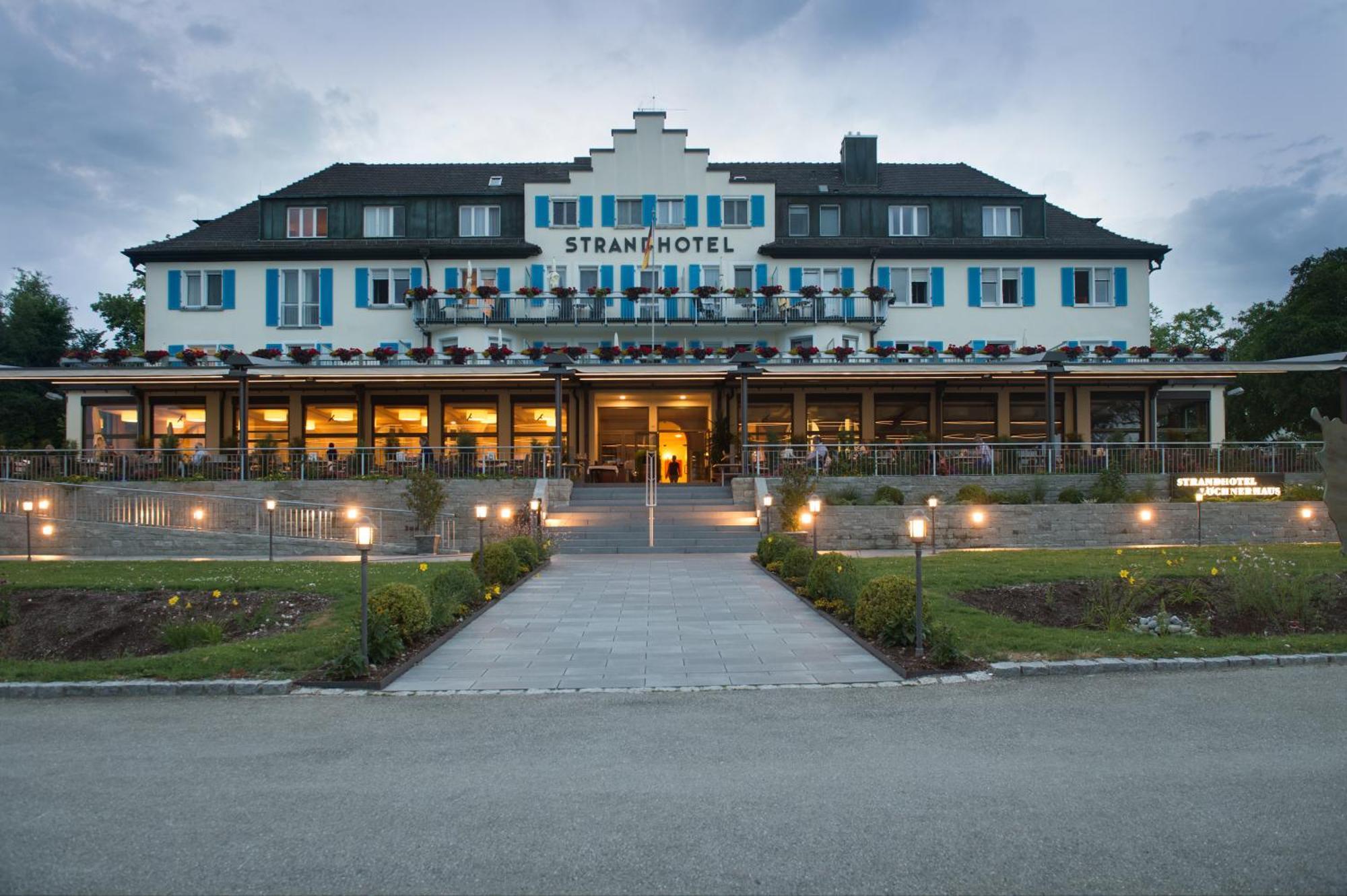Strandhotel Loechnerhaus 赖歇瑙 外观 照片