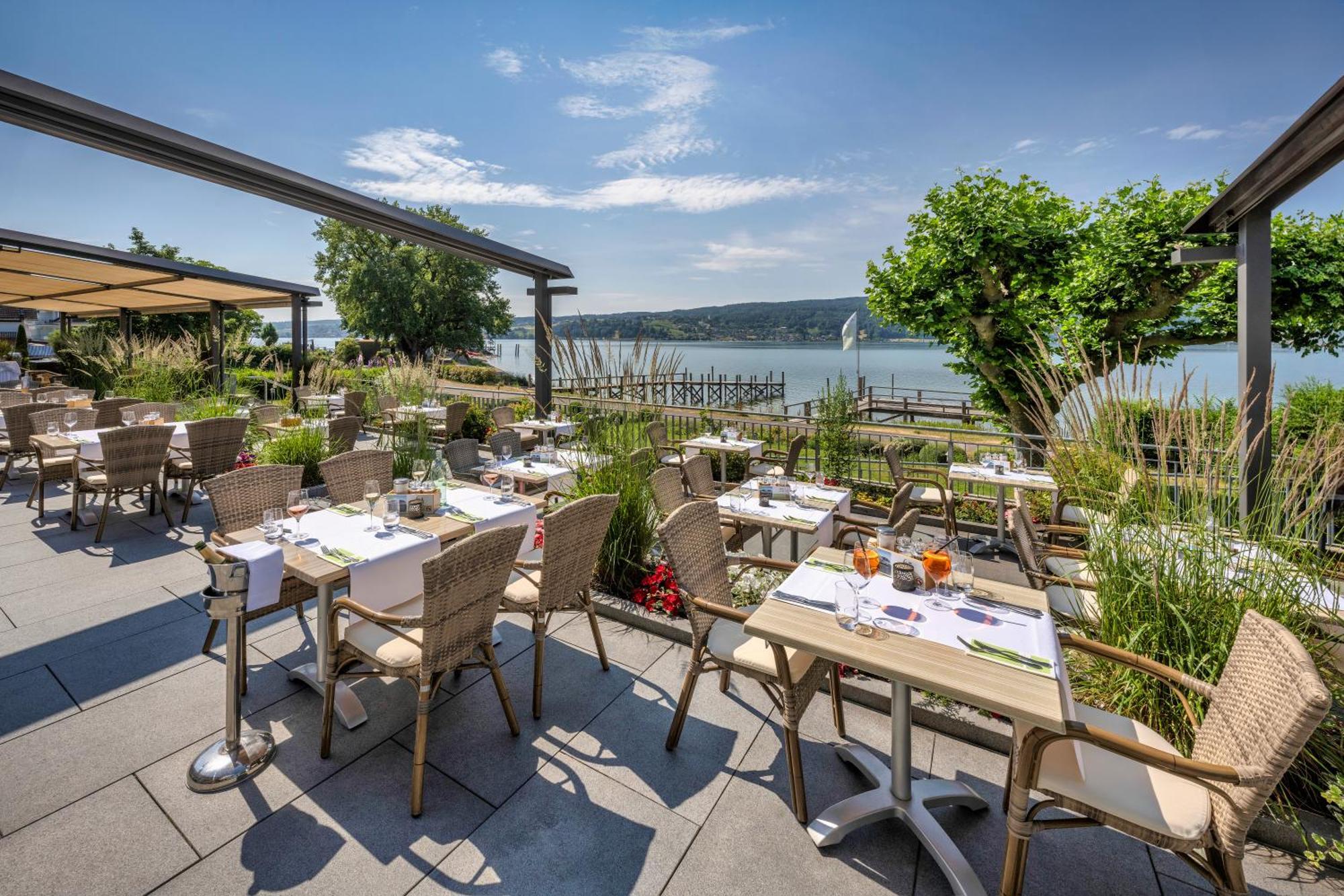 Strandhotel Loechnerhaus 赖歇瑙 外观 照片