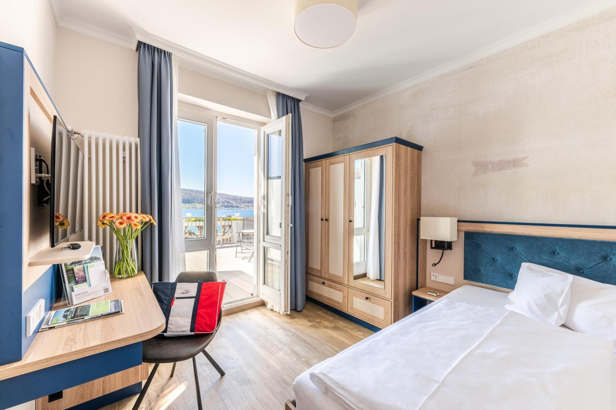 Strandhotel Loechnerhaus 赖歇瑙 外观 照片